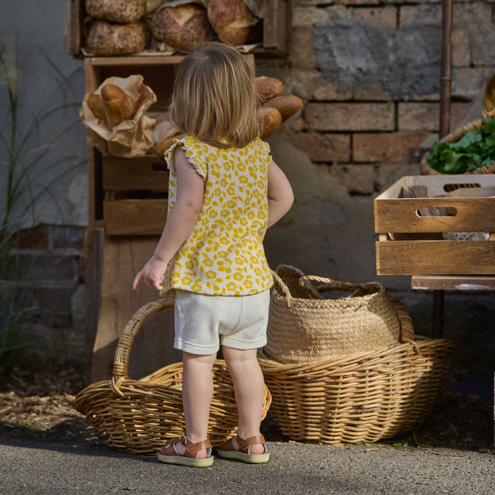 NATURE BABY - FLEUR TEE TERRY: KITCHEN GARDEN FREESIA PRINT [sz:6-12 MTHS]