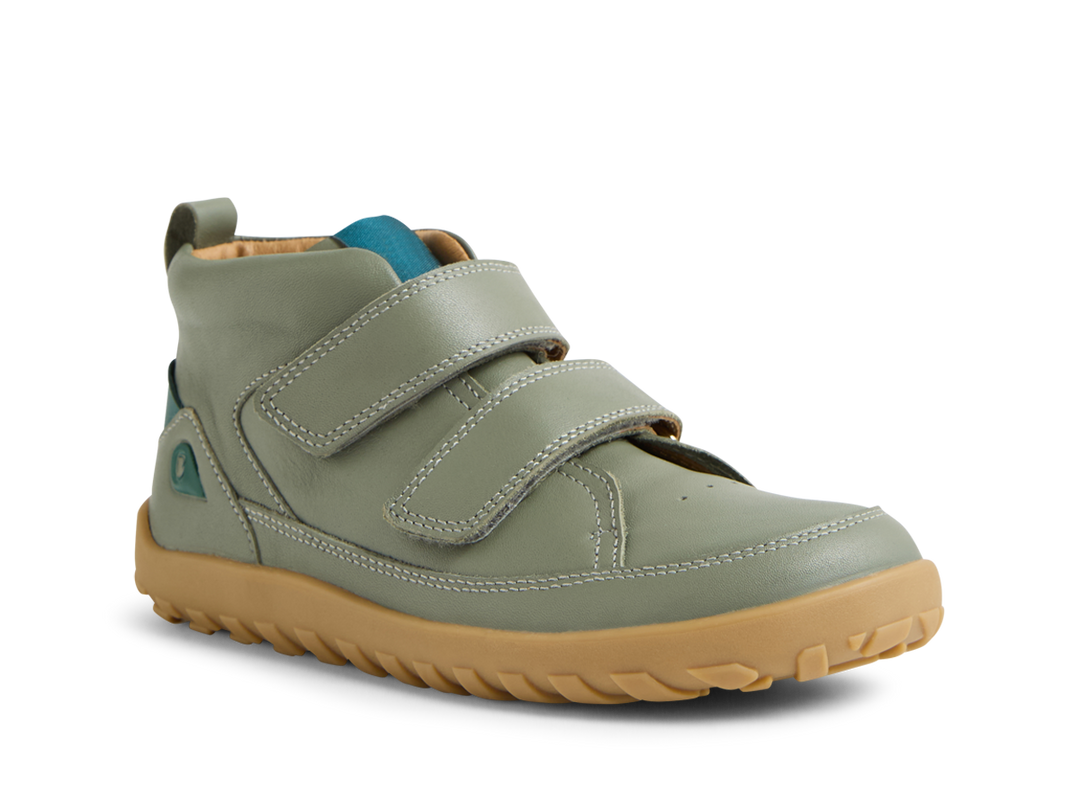 BOBUX - KP ALPHA TREK BAREFOOT ANKLE BOOT: VETIVER [sz:27 EU]