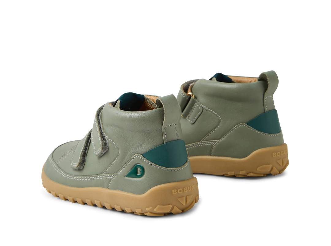 BOBUX - KP ALPHA TREK BAREFOOT ANKLE BOOT: VETIVER [sz:27 EU]