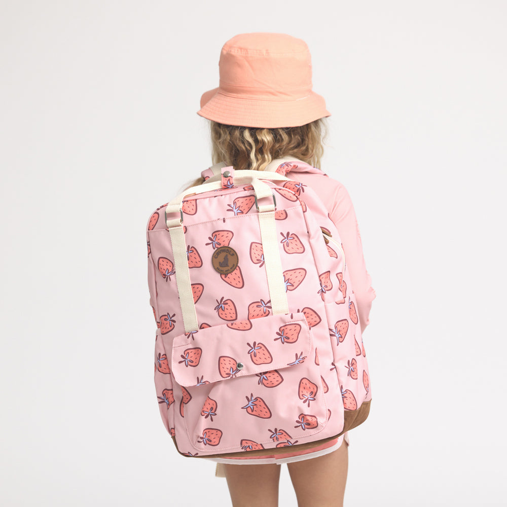 CRYWOLF - KNAPSACK: STRAWBERRY SPLASH 
