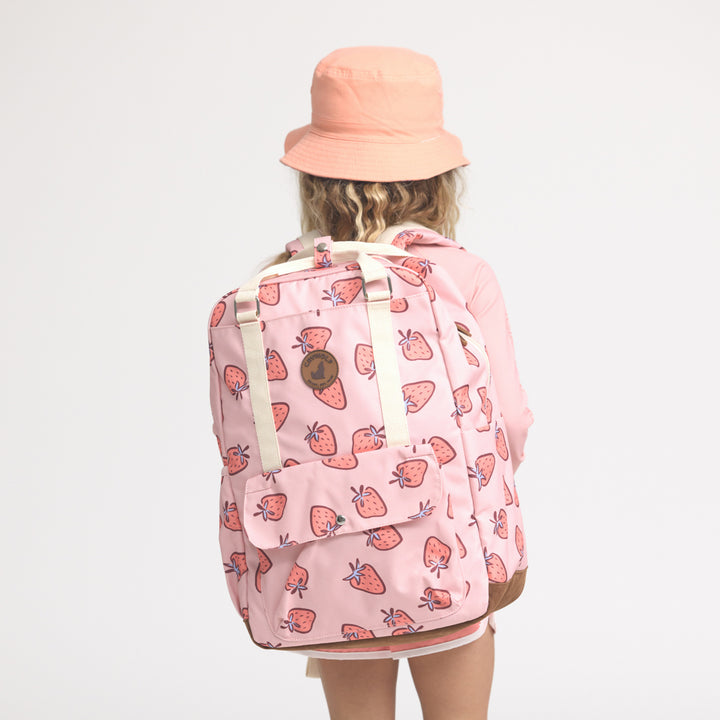 CRYWOLF - KNAPSACK: STRAWBERRY SPLASH 