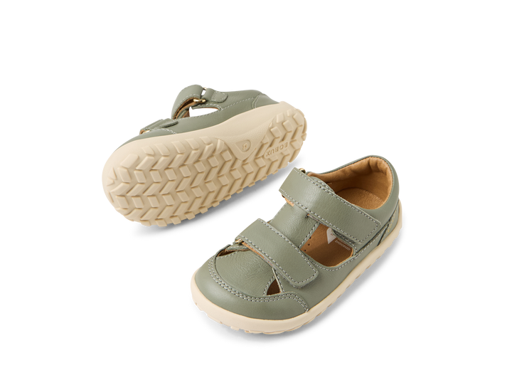 BOBUX - I WALK TROOP CASUAL SANDAL: VETIVER [sz:22 EU]