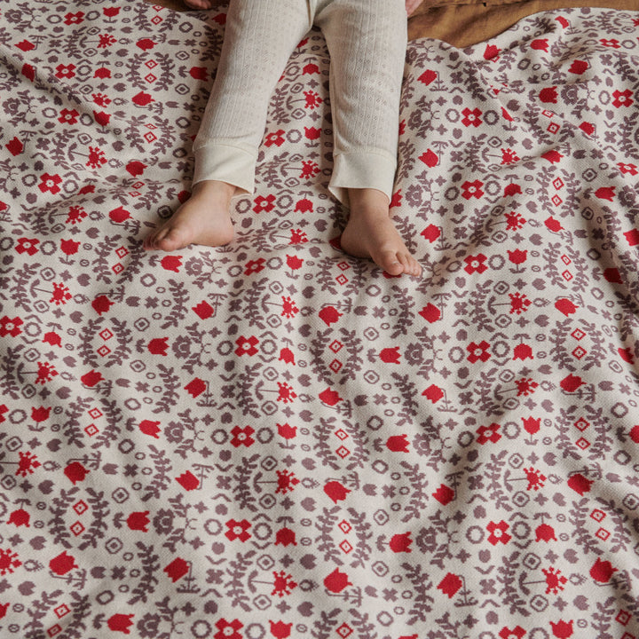NATURE BABY - DUNE COT BLANKET: CROSS STITCH POSEY KNIT 
