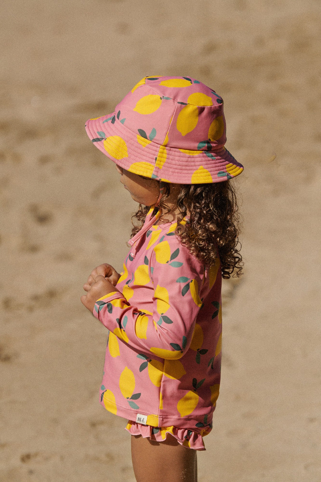 NATURE BABY - SPLASH TOP: LEMMONY ROSE PRINT [sz:6-12 MTHS]