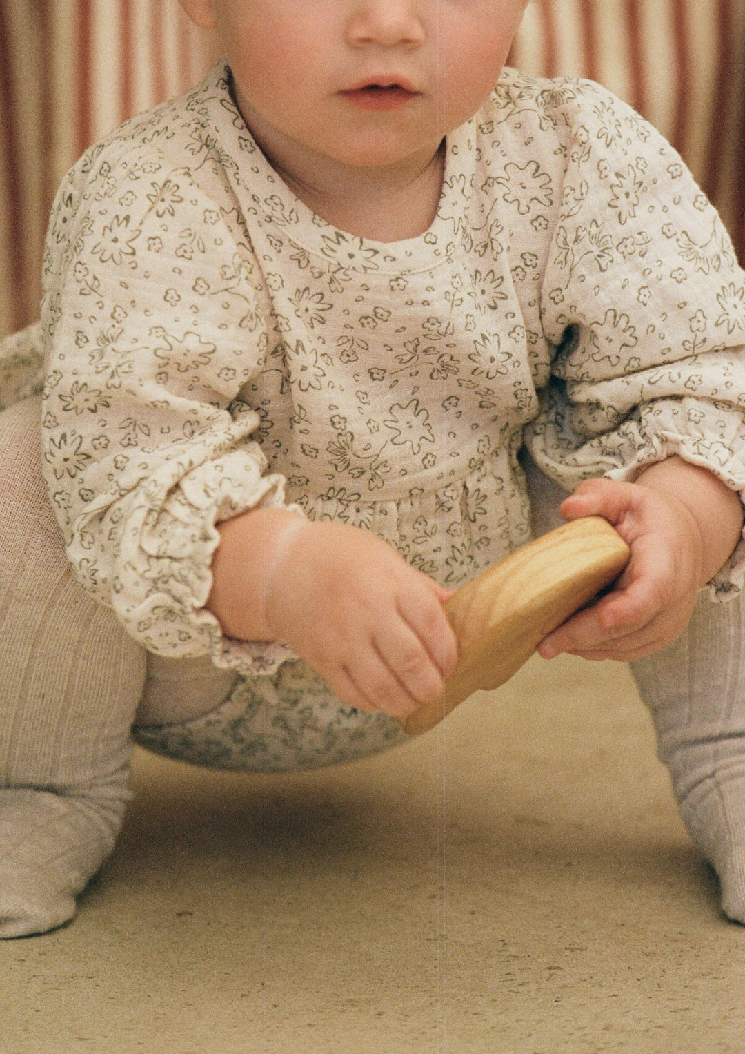 NATURE BABY - SPRINTER COLLECTION: WILLOW BODYSUIT MUSLIN BLOOMSBURY NETTLE PRINT [sz:0-3 MTHS]