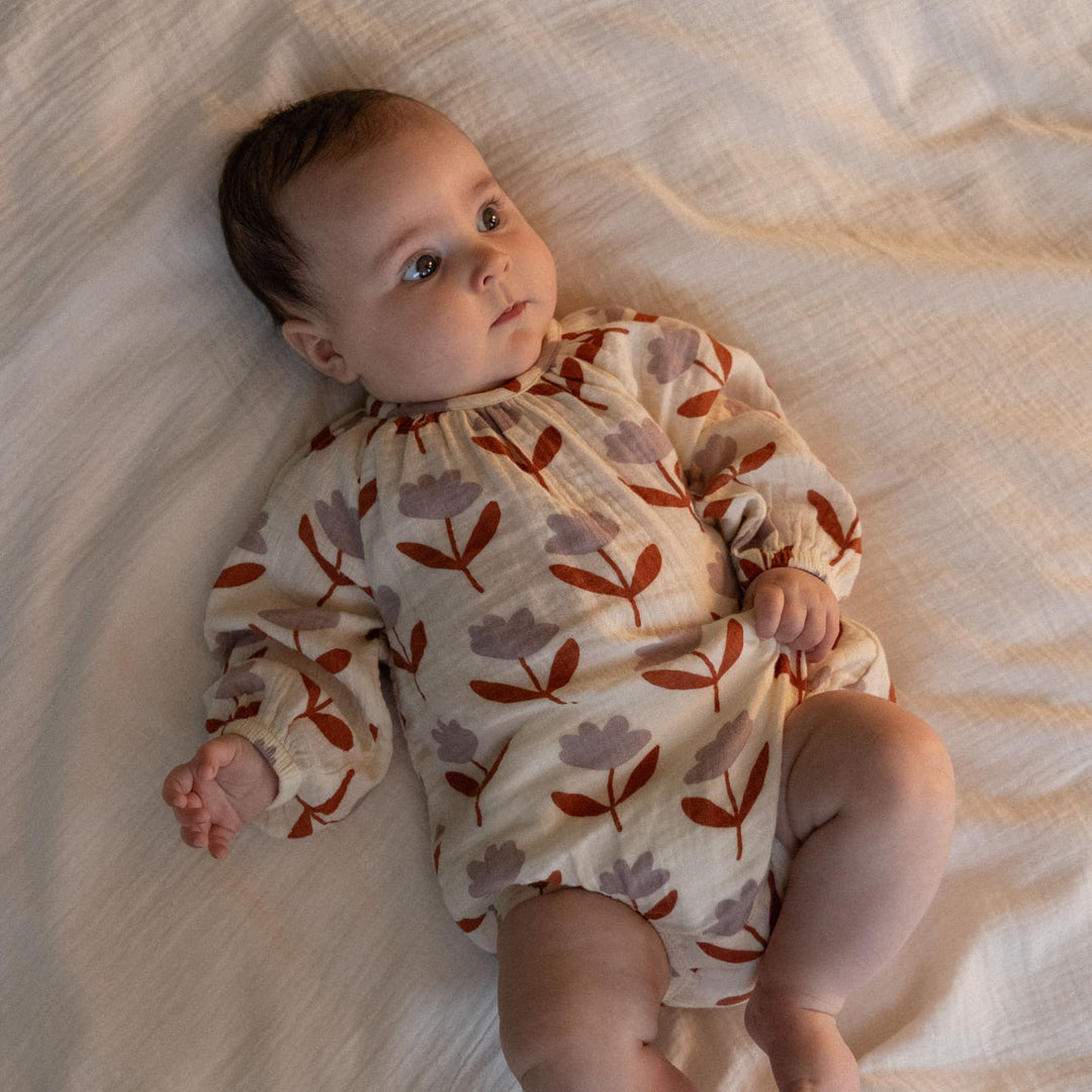 NATURE BABY - MEADOW BODYSUIT MUSLIN: FLEURETTE PRINT [sz:0-3 MTHS]