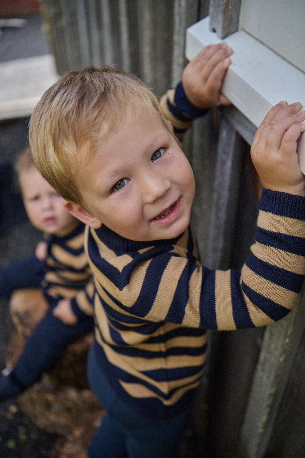 NATURE BABY - MERINO KNIT PULLOVER: NAVY/CARAMEL STRIPE [sz:6-12 MTHS]