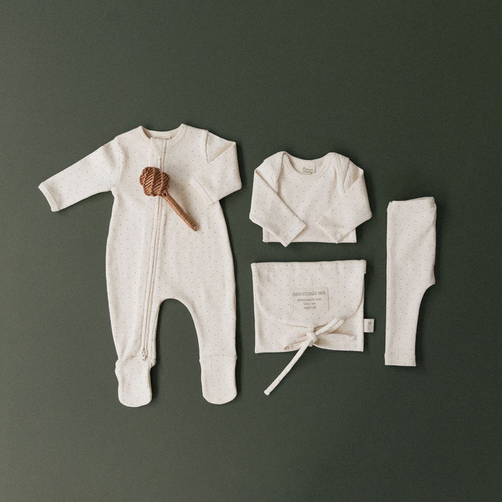 NATURE BABY - GIFTS: CARAMEL SPOT COTTON RIB ESSENTIALS SET [sz:0-3 MTHS]