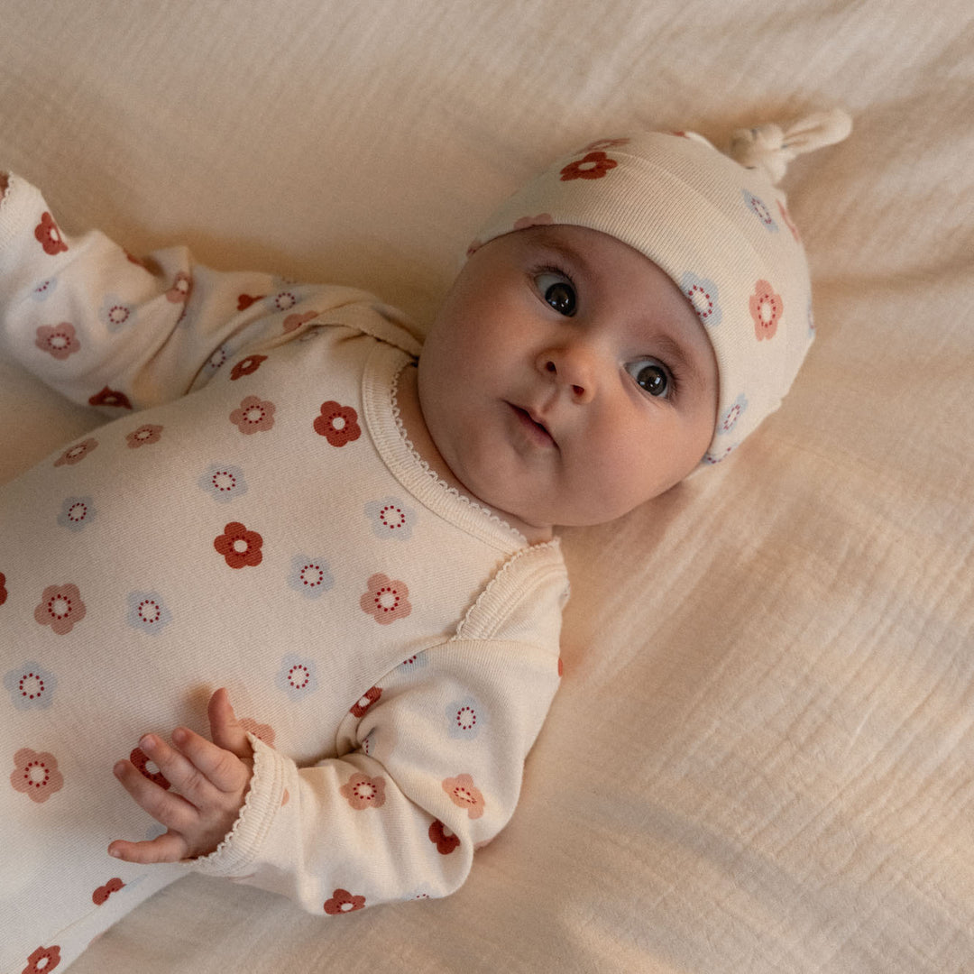 NATURE BABY - LONG SLEEVE BODYSUIT: PETITE FLORA STAMP PRINT [sz:0-3 MTHS]