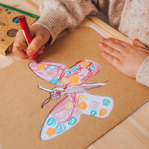 HONEYSTICKS - JUMBO STENCILS & CRAYONS ACTIVITY SET 