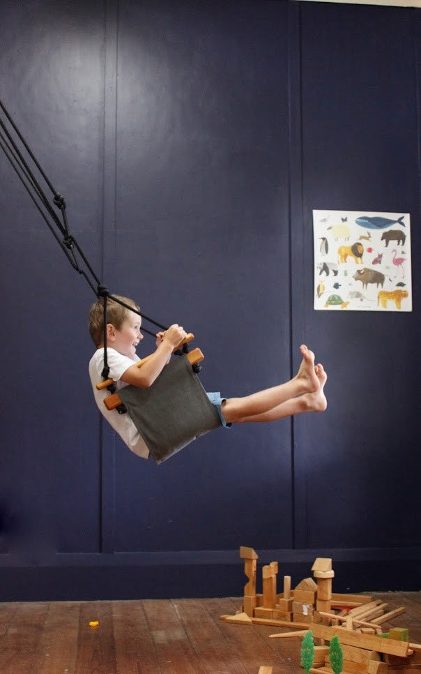 SOLVEJ CHILD SWING - SMOKEY GREY