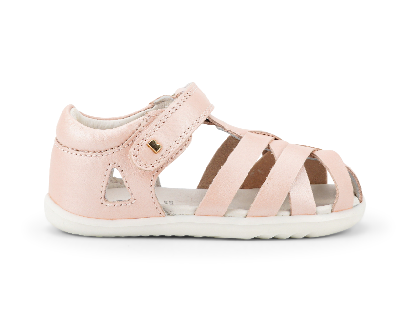 BOBUX - STEP UP TROPICANA II SANDAL: SEASHELL SHIMMER